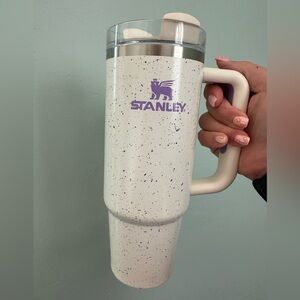 Stanley 30oz cream speckled Tumbler
